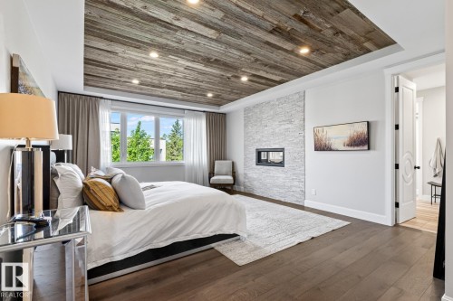 7216 156 Street, Edmonton, AB - Indoor Photo Showing Bedroom