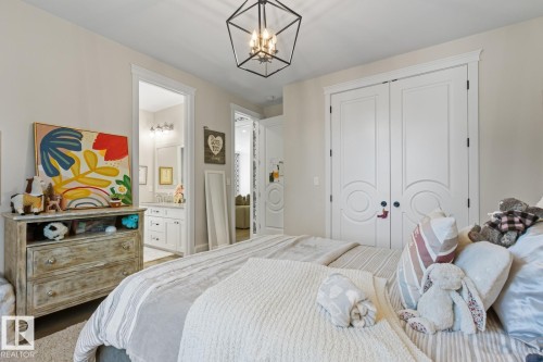 7216 156 Street, Edmonton, AB - Indoor Photo Showing Bedroom