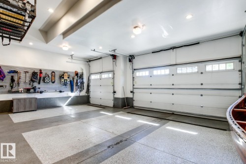 7216 156 Street, Edmonton, AB - Indoor Photo Showing Garage