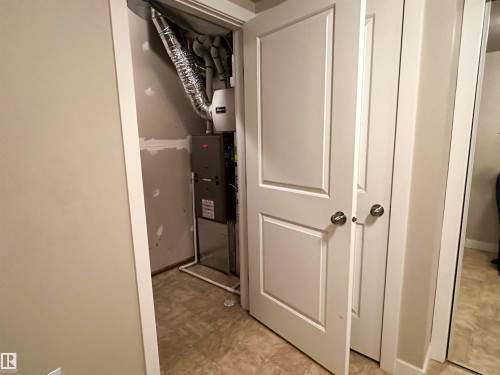 47 9535 217 Street, Edmonton, AB - Indoor Photo Showing Other Room