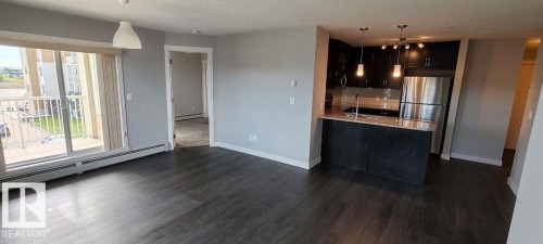 302 3670 139 Avenue, Edmonton, AB - Indoor Photo Showing Kitchen