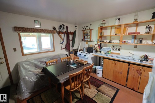 240002 Twp Rd 674, Rural Athabasca County, AB - Indoor Photo Showing Kitchen