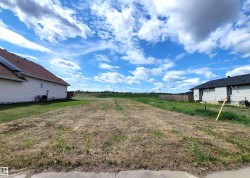 5505 48 Avenue  Bruderheim, AB T0B 0S0