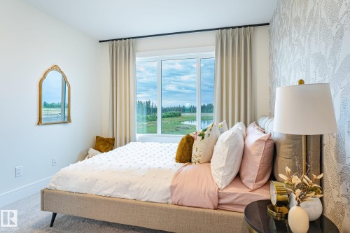 18 Emerald Way, Spruce Grove, AB - Indoor Photo Showing Bedroom