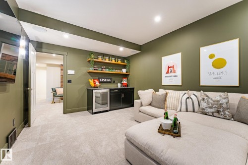 18 Emerald Way, Spruce Grove, AB - Indoor