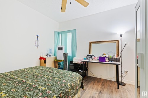 101 8931 156 Street, Edmonton, AB - Indoor Photo Showing Bedroom