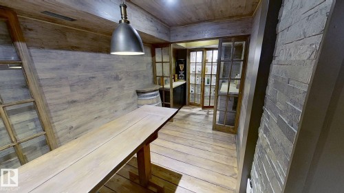 11313 127 Street, Edmonton, AB - Indoor Photo Showing Other Room