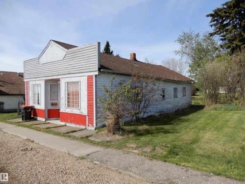 5004 50 Street, Egremont, AB 