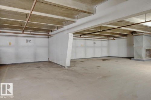 1012 9918 101 Street, Edmonton, AB - Indoor Photo Showing Garage