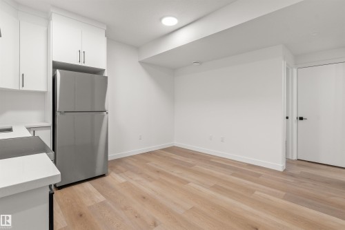 4207 38 Street, Beaumont, AB - Indoor