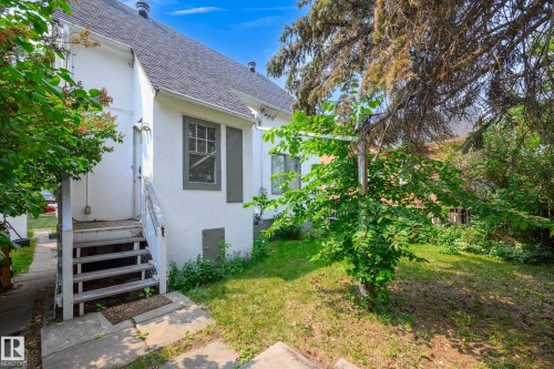 10149 122 Street, Edmonton, AB - Outdoor