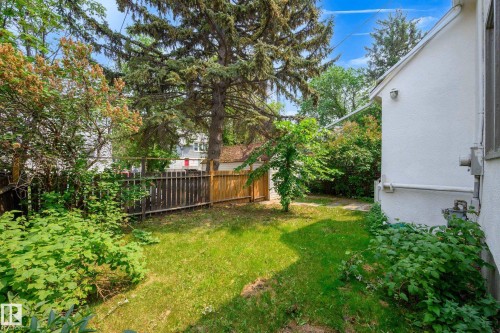 10149 122 Street, Edmonton, AB - Outdoor