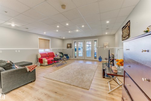 2202 28 Street, Cold Lake, AB - Indoor