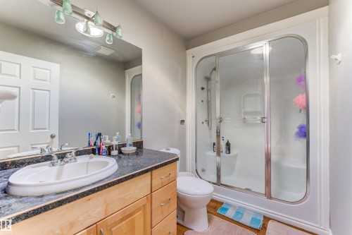 2202 28 Street, Cold Lake, AB - Indoor Photo Showing Bathroom
