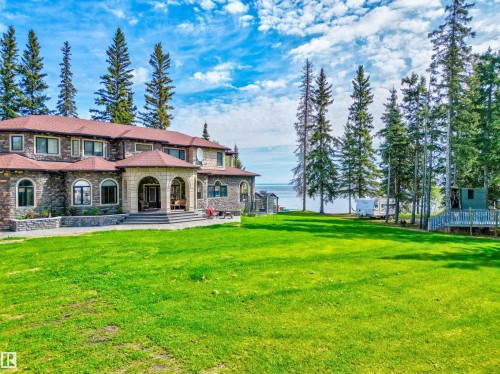 2202 28 Street, Cold Lake, AB - Outdoor
