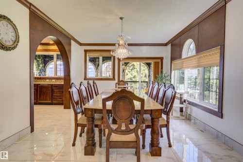 2202 28 Street, Cold Lake, AB - Indoor Photo Showing Dining Room