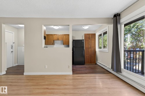 301 10621 79 Avenue Nw, Edmonton, AB - Indoor Photo Showing Other Room
