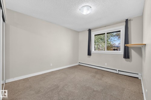 301 10621 79 Avenue Nw, Edmonton, AB - Indoor Photo Showing Other Room