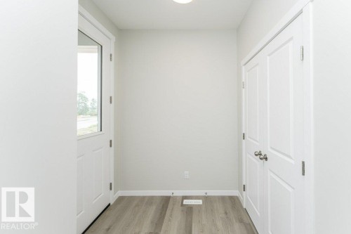 3945 Wren Loop, Edmonton, AB - Indoor Photo Showing Other Room