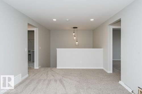3945 Wren Loop, Edmonton, AB - Indoor Photo Showing Other Room