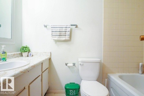 401 1624 48 Street, Edmonton, AB - Indoor Photo Showing Bathroom