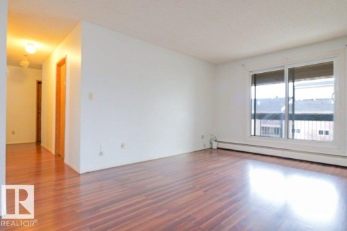 401 1624 48 Street, Edmonton, AB - Indoor Photo Showing Other Room