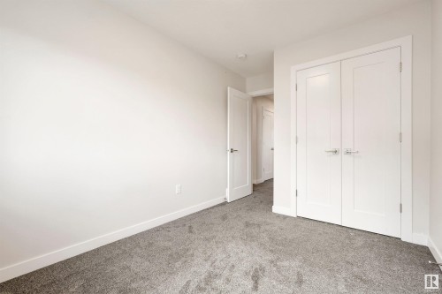 15822 100A Avenue, Edmonton, AB - Indoor Photo Showing Other Room