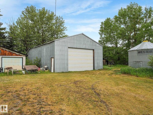 4150 195 Avenue, Edmonton, AB - Outdoor