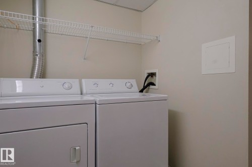 409 261 Youville Drive, Edmonton, AB - Indoor Photo Showing Laundry Room