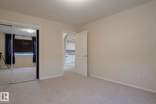 409 261 Youville Drive, Edmonton, AB - Indoor