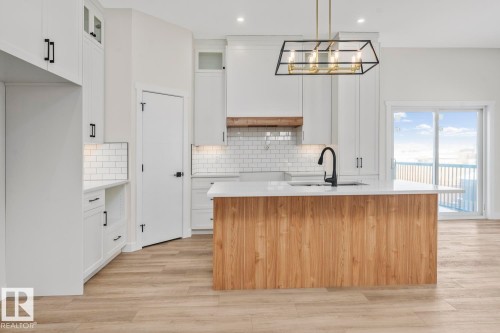 332 Fundy Way, Cold Lake, AB - Indoor Photo Showing Kitchen