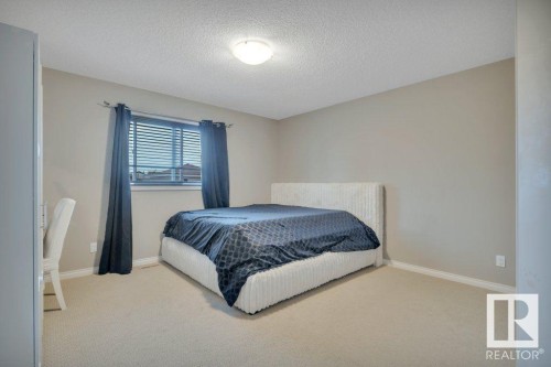 628 Foxtail Lane, Sherwood Park, AB - Indoor Photo Showing Bedroom
