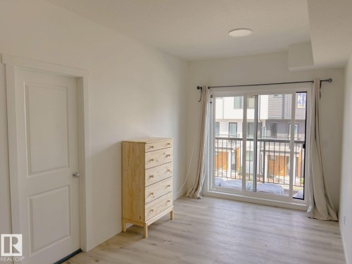 202 860 Secord Boulevard, Edmonton, AB - Indoor Photo Showing Other Room