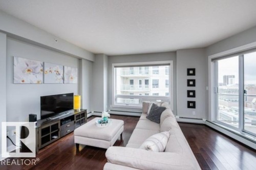 1705 10152 104 Street, Edmonton, AB - Indoor Photo Showing Living Room