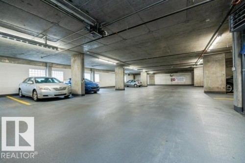 1705 10152 104 Street, Edmonton, AB - Indoor Photo Showing Garage