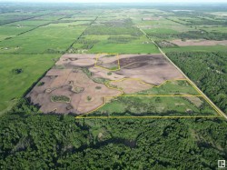 TWP. RD. 540 RGE. RD. 35  Rural Lac Ste. Anne County, AB T0E 0A0