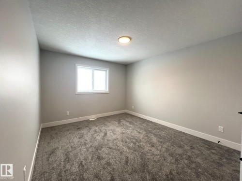 57 Wynn Road, Fort Saskatchewan, AB - Indoor Photo Showing Other Room