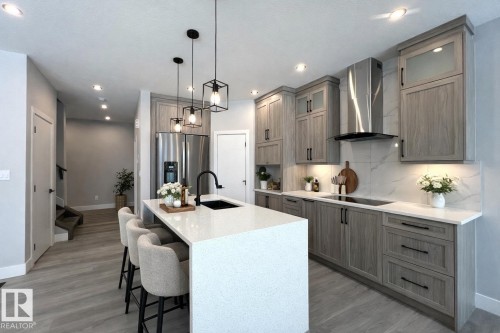 57 Wynn Road, Fort Saskatchewan, AB - Indoor Photo Showing Kitchen With Upgraded Kitchen