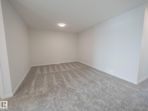 7139 177 Avenue, Edmonton, AB - Indoor Photo Showing Other Room