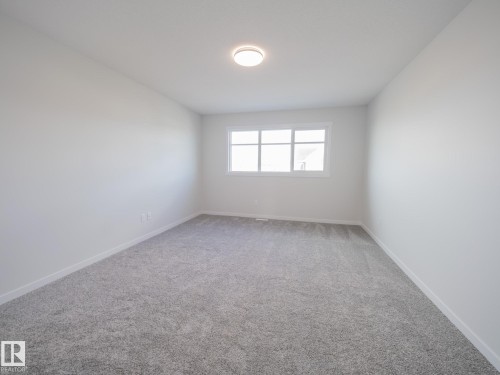 7139 177 Avenue, Edmonton, AB - Indoor Photo Showing Other Room