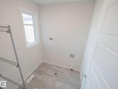 7139 177 Avenue, Edmonton, AB - Indoor Photo Showing Other Room