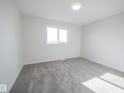 7139 177 Avenue, Edmonton, AB - Indoor Photo Showing Other Room