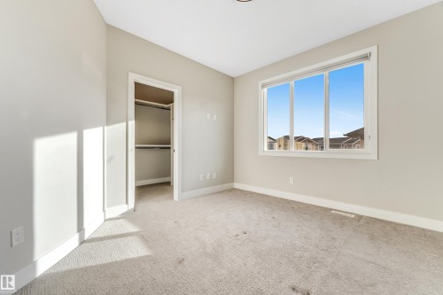 824 34 Avenue, Edmonton, AB - Indoor Photo Showing Other Room