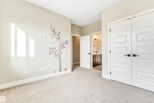 824 34 Avenue, Edmonton, AB - Indoor Photo Showing Other Room