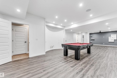 824 34 Avenue, Edmonton, AB - Indoor Photo Showing Other Room