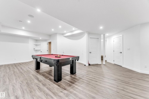 824 34 Avenue, Edmonton, AB - Indoor Photo Showing Other Room