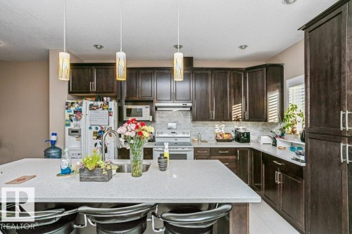 12219 101 Street, Edmonton, AB - Indoor