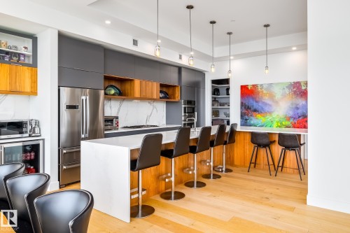 1403 14105 West Block Drive, Edmonton, AB - Indoor Photo Showing Kitchen With Upgraded Kitchen