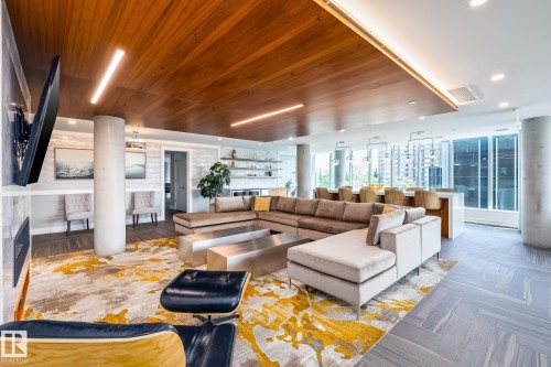 1403 14105 West Block Drive, Edmonton, AB - Indoor Photo Showing Living Room