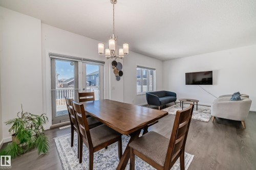 6035 Rosenthal Way, Edmonton, AB - Indoor Photo Showing Dining Room